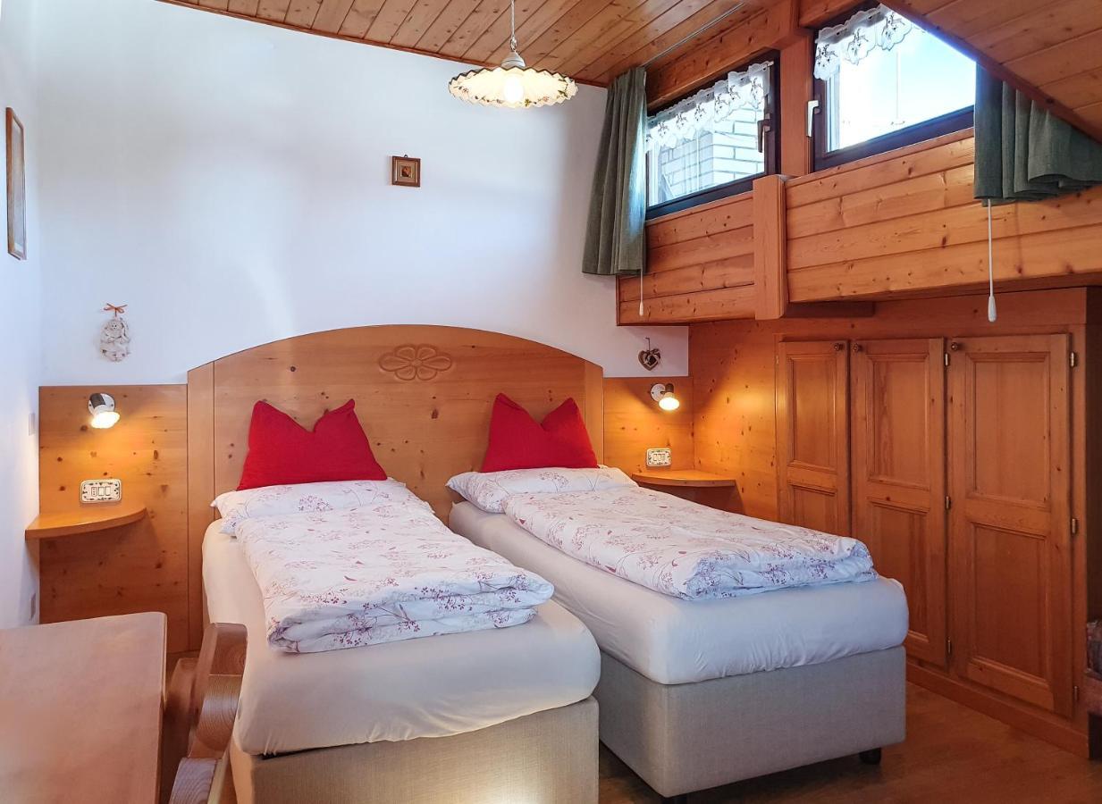 Piccola Suite Sul Civetta Коле Санта Лучия Екстериор снимка